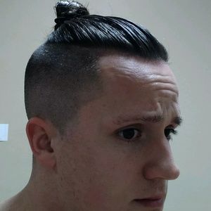 Meet your Posher, Casey